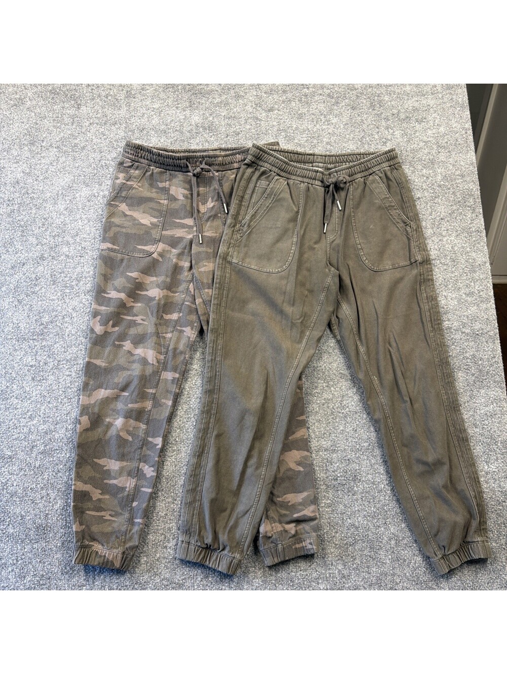 Athleta Size 4 Farallon Jogger Camo And Olive Green Sweatpants